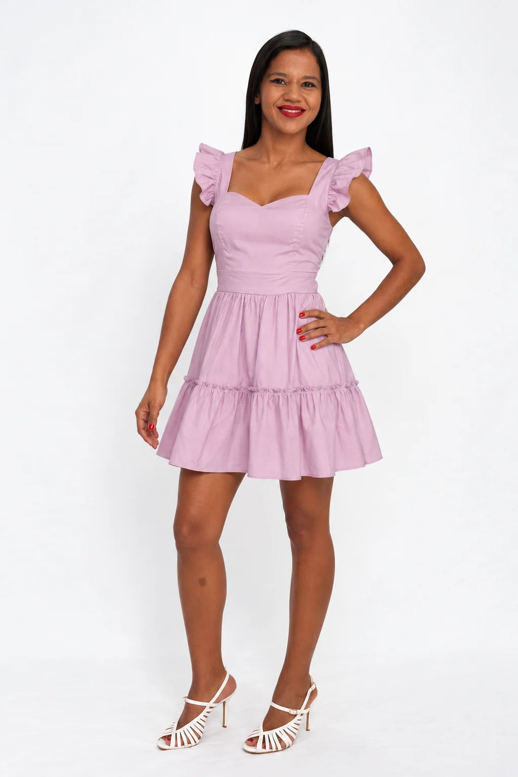 Arioma modelo 03, Lila. Leslian · De pie (recreacion IA)